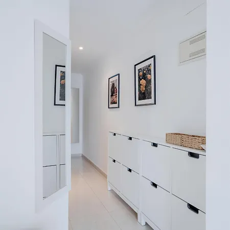 Venecia-2 By Interhome شقة *
